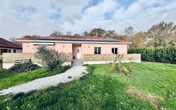 Maison à vendre    4 pièces •  Bordères-sur-l'Échez