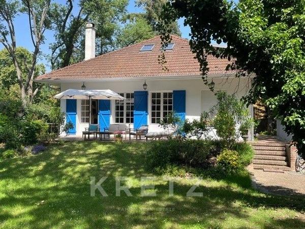 À vendre - maison - le Vésinet - lac des Ibis - 250m2 - 8 pièces - 5 chambres