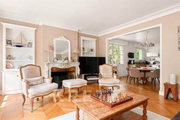 À vendre - maison - le Vésinet - lac des Ibis - 250m2 - 8 pièces - 5 chambres