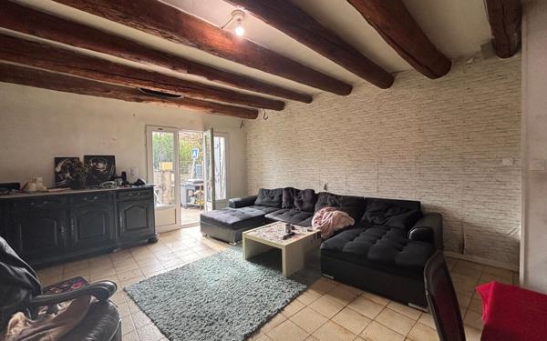 Appartement à vendre    2 pièces • 54,30 m2 Mazan