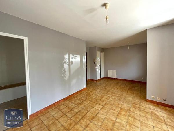 Appartement à louer 1 pièce 28.36m²