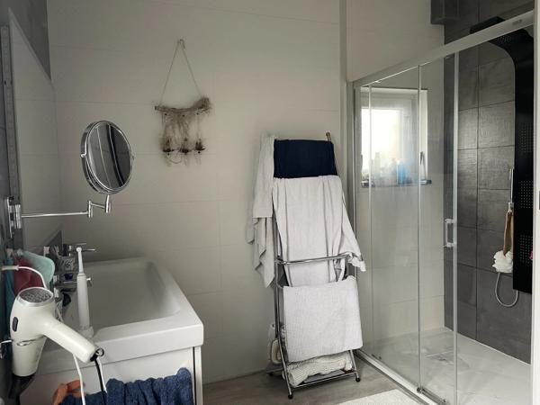 Vente                                                      Maison
                        
                     7 pièces                                         à Saint-Dié-des-Vosges