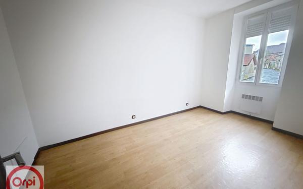 Appartement à vendre    6 pièces • 118 m2 Bizanos