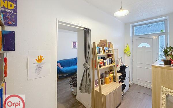 Appartement à vendre    6 pièces • 118 m2 Bizanos