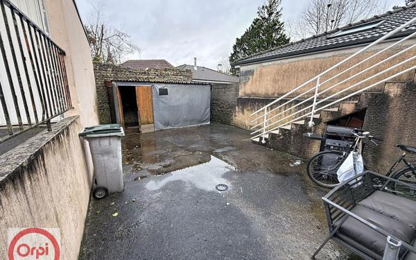 Appartement à vendre    6 pièces • 118 m2 Bizanos