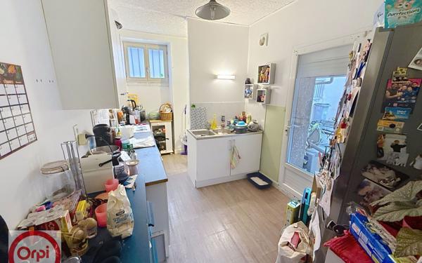 Appartement à vendre    6 pièces • 118 m2 Bizanos