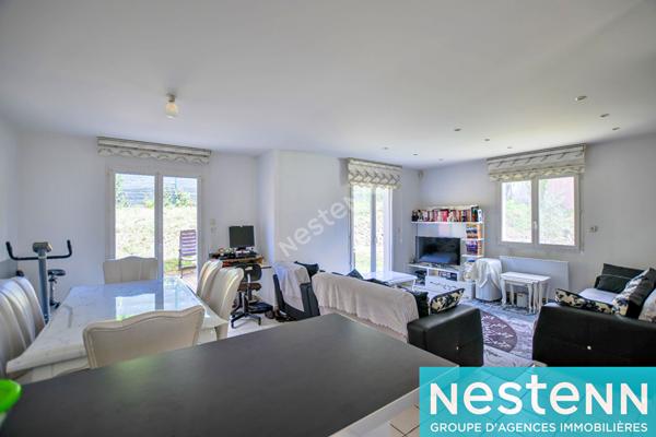 Sesteur Eglise, calme, 3 chambre, bureau, garage, hors lotissement