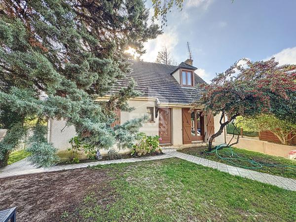 Charmant pavillon familial à Chaumontel