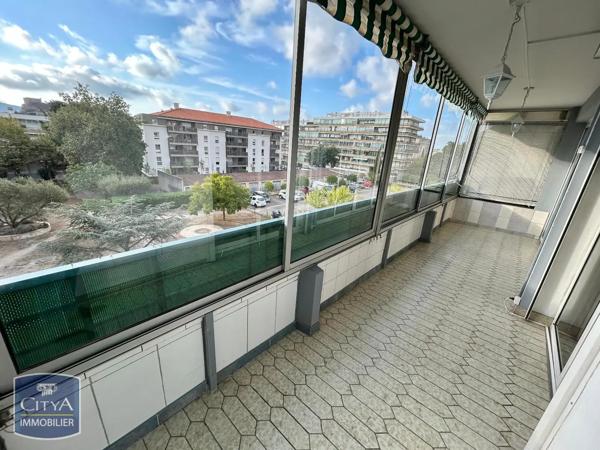 Appartement à louer 3 pièces 63.16m² La Garde (83130)