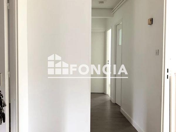 Location Appartement 3 pièces 81.8 m² - 10 BIS RAMPE SAINT JUSTE Laon 02000