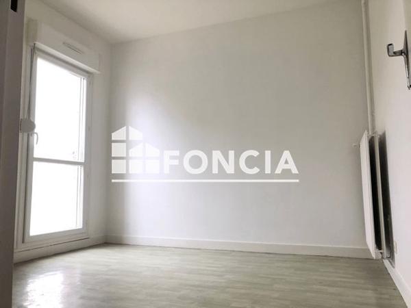 Location Appartement 3 pièces 81.8 m² - 10 BIS RAMPE SAINT JUSTE Laon 02000