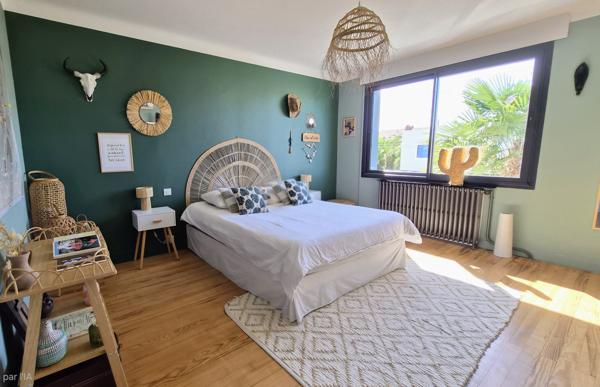 LA ROCHELLE – Élégante maison familiale rénovée à proximité du centre-ville