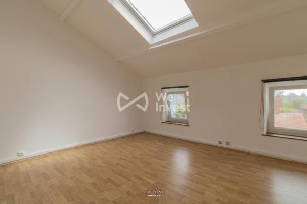Immeuble Piennes 127 m2 local commercial et appartement F3 en duplex