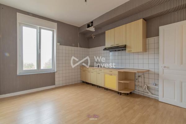 Immeuble Piennes 127 m2 local commercial et appartement F3 en duplex