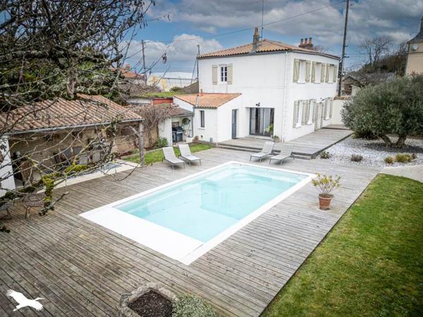 Maison à vendre |                                       Aytré |                                        6 pièces  |  132 m²