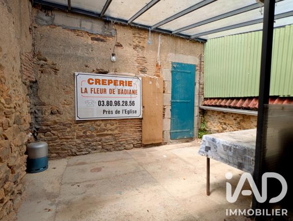 Maison à vendre 4 pièces 136 m² Saint-Denis-de-Jouhet