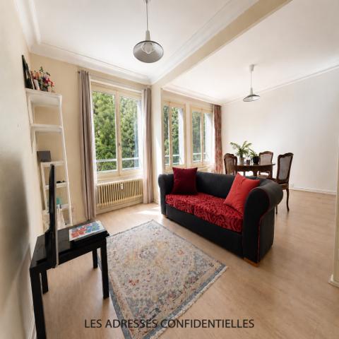 Tassin centre – Beau 3 pièces de 72 m² au calme avec balcon Sud/Ouest et garage