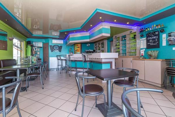 Vente Local commercial 3 pièces 111 m2 à Morestel