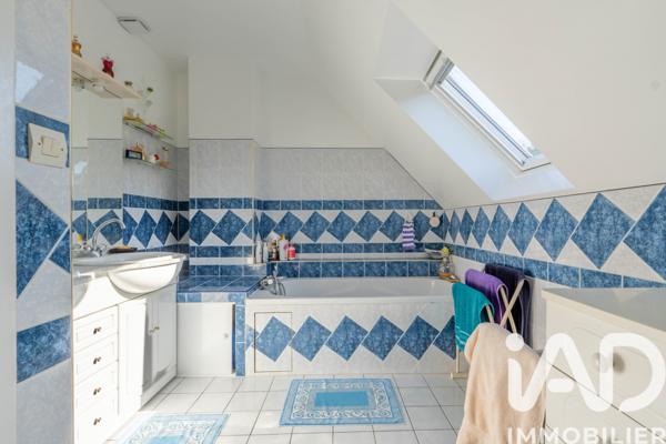 Maison à vendre 7 pièces 100 m² Champs-sur-Marne