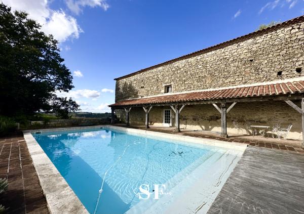 Propriete 10 pièce(s) 5 chambre(s) 455 m²