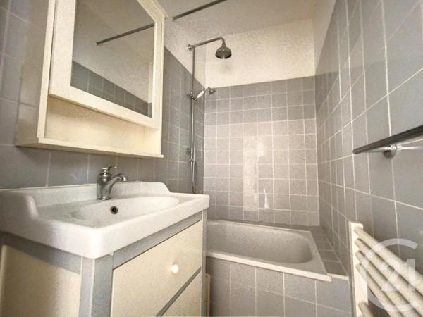 Appartement F2 à vendre  2 pièces - 39,92 m 2   PARIS  - 75014