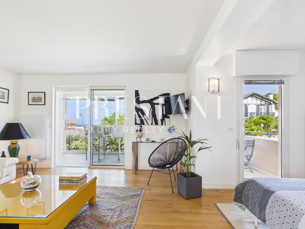 Appartement vue mer – Terrasse- Ascenseur et Place de stationnement., BIARRITZ