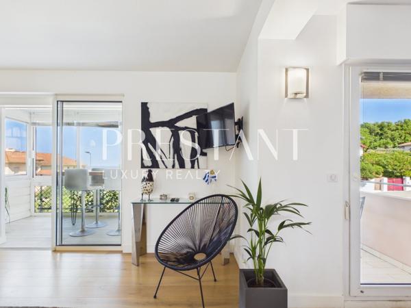 Appartement vue mer – Terrasse- Ascenseur et Place de stationnement., BIARRITZ