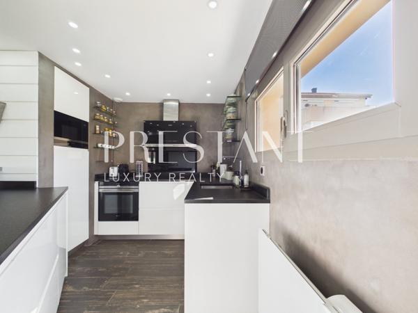 Appartement vue mer – Terrasse- Ascenseur et Place de stationnement., BIARRITZ