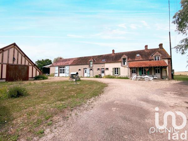 Maison à vendre 10 pièces 224 m² Courtenay