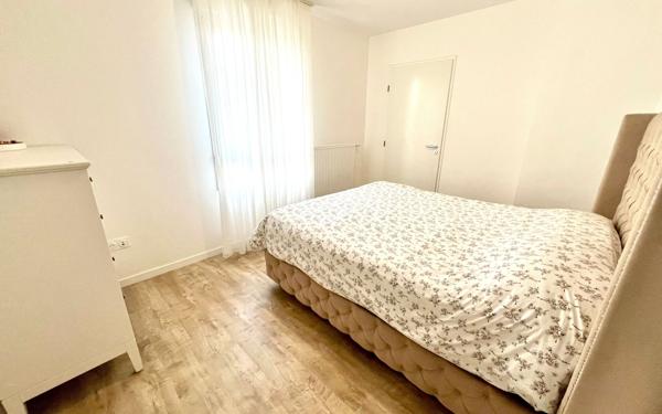 Appartement à vendre    4 pièces • 82 m2 Bondy