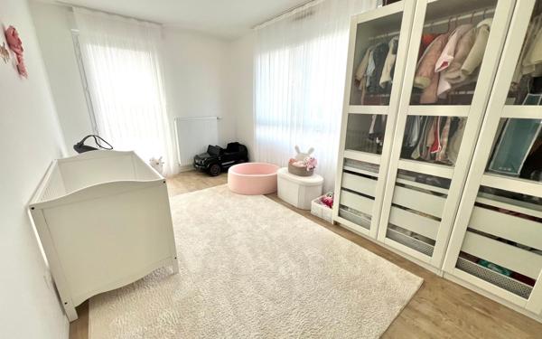 Appartement à vendre    4 pièces • 82 m2 Bondy