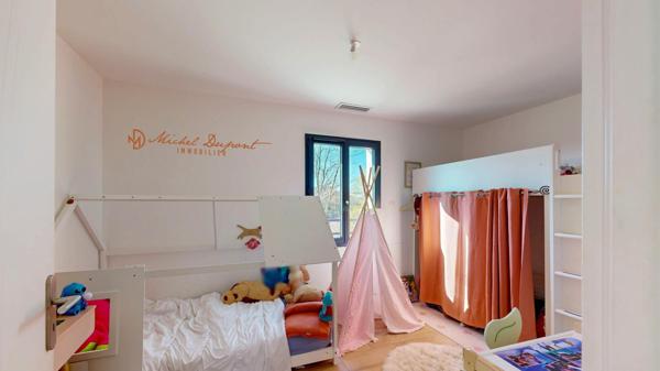 Une signature contemporaine, où chaque détail a été pensé pour offrir un art de vivre rare.