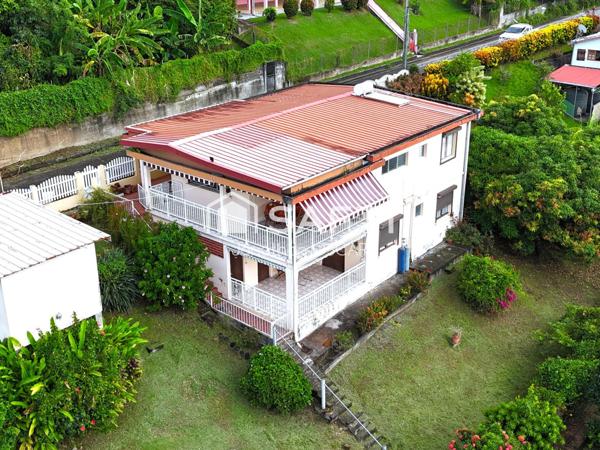 Maison vue mer 203 m2 Le Morne Vert