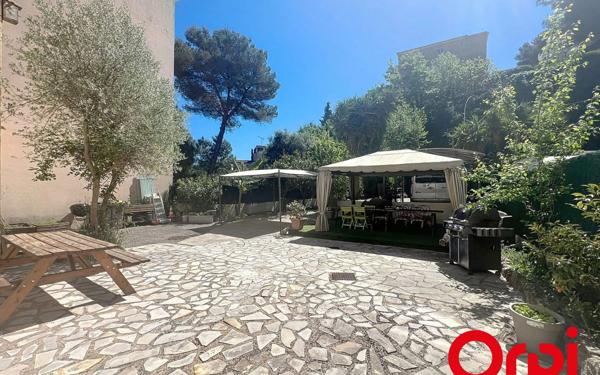 Appartement à vendre    4 pièces • 100,05 m2 Roquebrune-Cap-Martin
