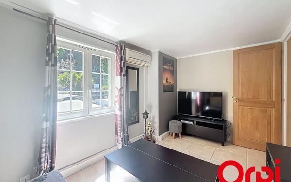 Appartement à vendre    4 pièces • 100,05 m2 Roquebrune-Cap-Martin