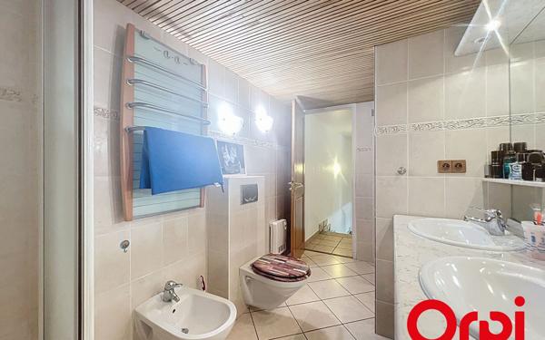 Appartement à vendre    4 pièces • 100,05 m2 Roquebrune-Cap-Martin