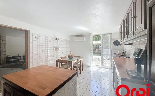 Appartement à vendre    4 pièces • 100,05 m2 Roquebrune-Cap-Martin