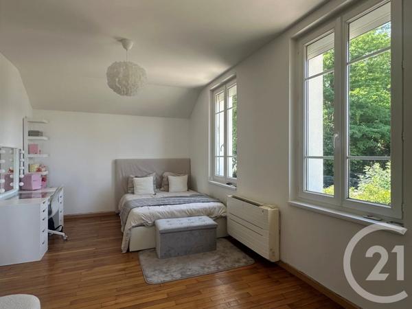 Maison à vendre  7 pièces - 136,01 m 2   MOUROUX  - 77