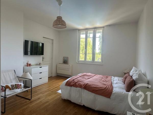 Maison à vendre  7 pièces - 136,01 m 2   MOUROUX  - 77