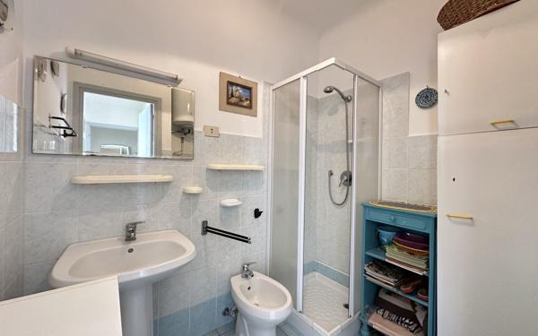 Appartement à vendre    1 pièce • 41,19 m2 Menton