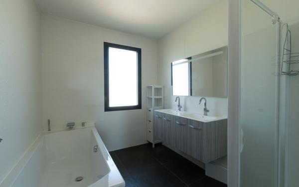 Maison à vendre    6 pièces •  Idron