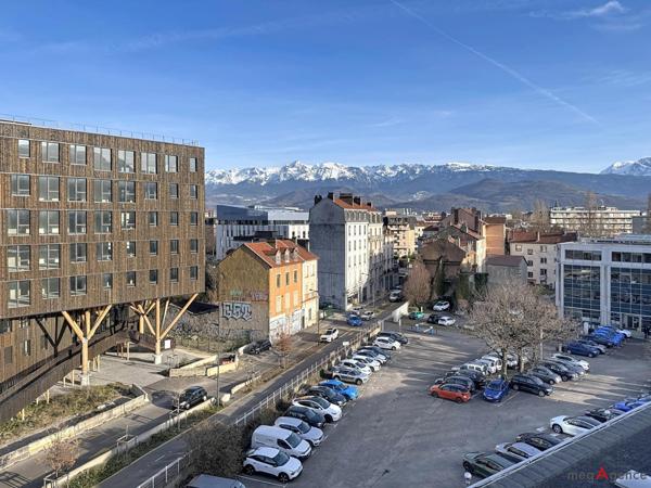 Appartement à GRENOBLE, 38000 - 5 pièces 110m²