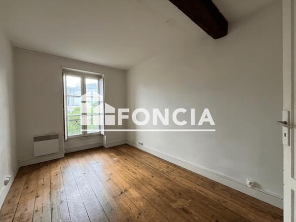 Location Appartement 4 pièces 93.5 m² - 63 COURS D'ALBRET Bordeaux 33000