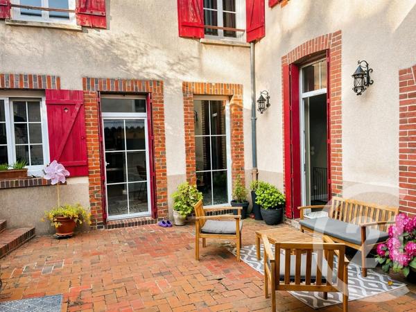 Maison à vendre  6 pièces - 240 m 2   AUNEAU BLEURY ST SYMPHORIEN  - 28