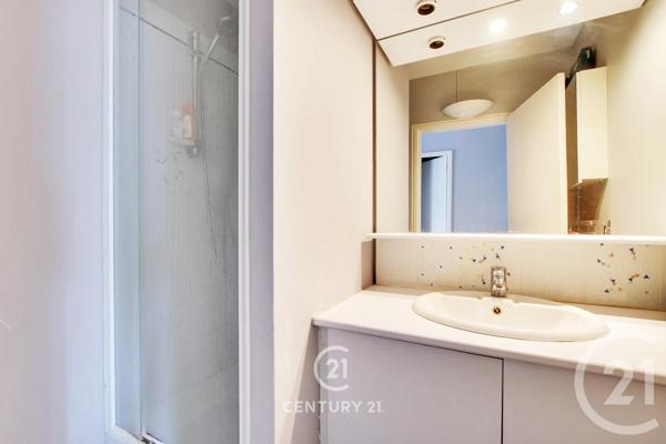 Appartement F5 à vendre  5 pièces - 92,21 m 2   PARIS  - 75015