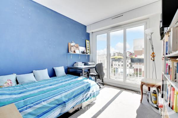 Appartement F5 à vendre  5 pièces - 92,21 m 2   PARIS  - 75015