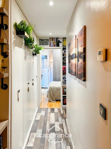 Appartement à vendre 4 pièces LA SEYNE SUR MER (83), grand T4 de 81m2 - Loggia - Garage et Cave.