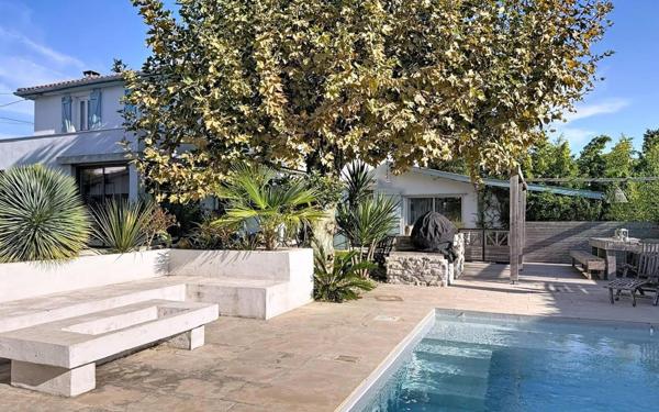 Maison à vendre    4 pièces • 175 m2 Anglet