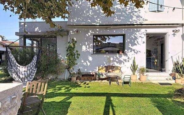 Maison à vendre    4 pièces • 175 m2 Anglet