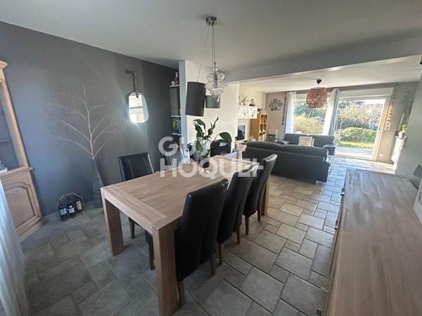 A VENDRE à MARCK - Pavillon individuel semi plain-pied - 4 chambres - Jardin - Double garage.